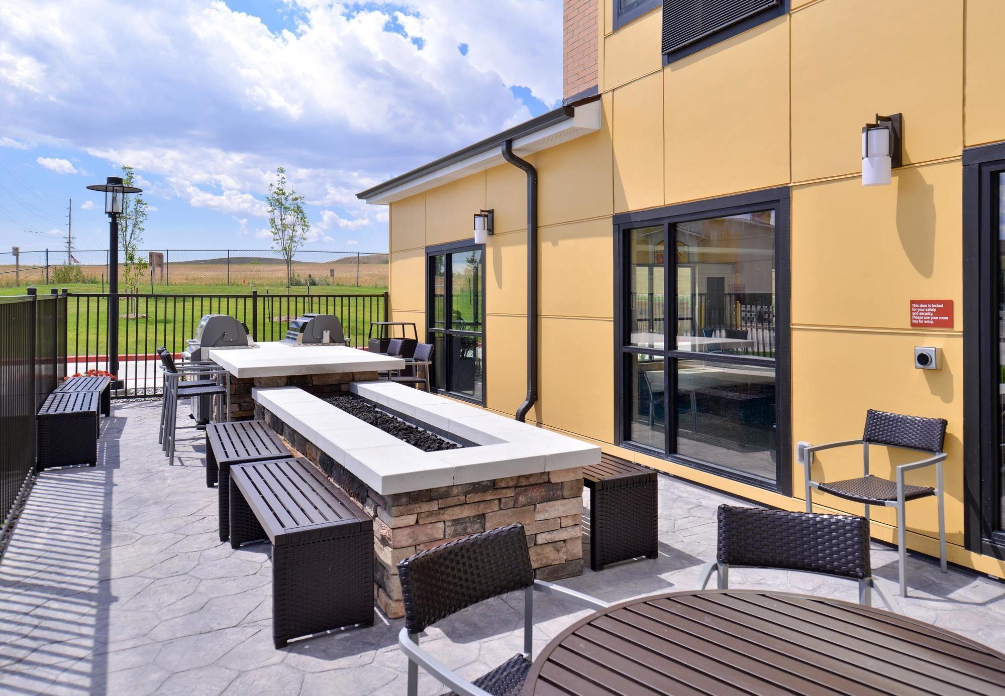Towneplace Suites By Marriott Gillette Exterior foto